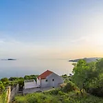 Vista 公寓